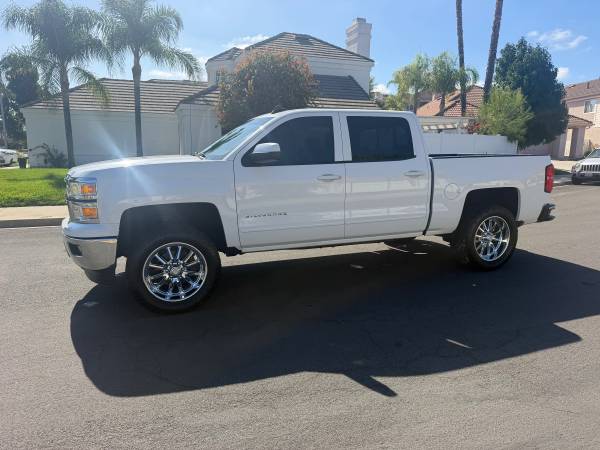 2015 Chevrolet Silverado 1500 1LT — photo 5