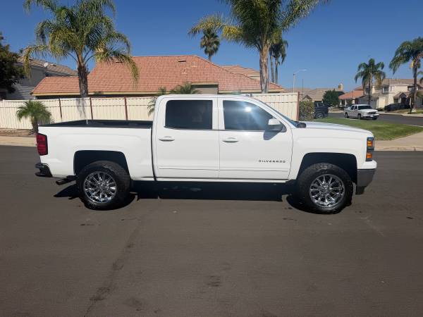 2015 Chevrolet Silverado 1500 1LT — photo 10