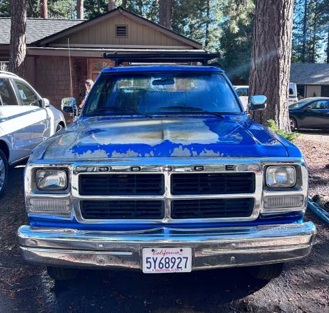 1993 Dodge RAM 50 Base 2dr Standard Cab SB — photo 4