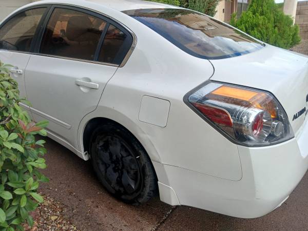 2008 Nissan Altima 2.5 S 4dr Sedan CVT — photo 2