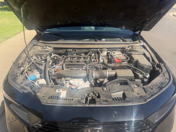 2025 Honda Accord Hybrid Sport-L Sedan Front Wheel Drive CVT — photo 7