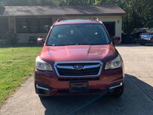 2017 Subaru Forester 2.5i Premium — photo 1