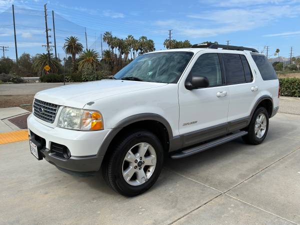 2005 Ford Explorer XLT 4.6L — photo 1
