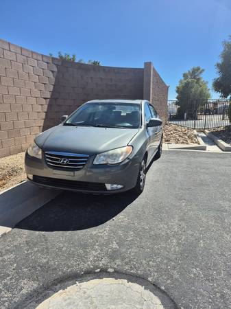 2010 Hyundai Elantra SE — photo 1