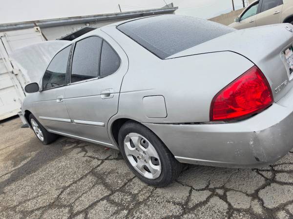 2007 Nissan Sentra 2.0 4dr Sedan CVT — photo 6