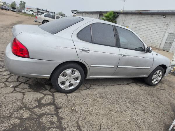 2007 Nissan Sentra 2.0 4dr Sedan CVT — photo 2