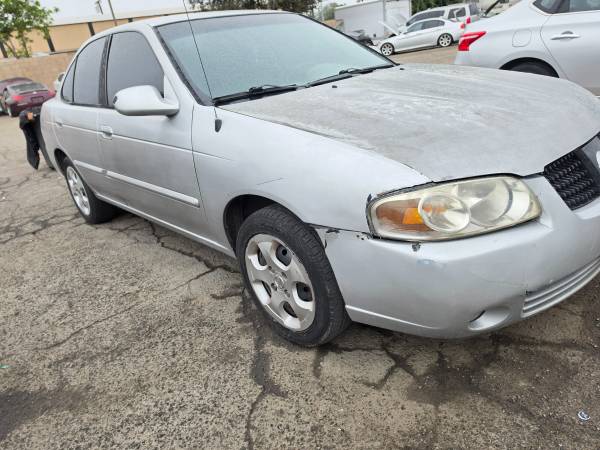2007 Nissan Sentra 2.0 4dr Sedan CVT — photo 1