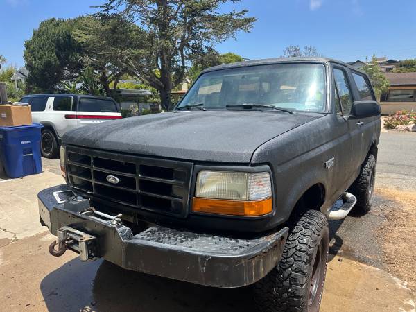 1995 Ford Bronco Base — photo 6