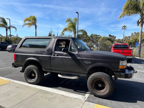 1995 Ford Bronco Base — photo 3