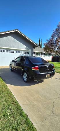 2009 Ford Focus SES 2dr Coupe Manual — photo 2