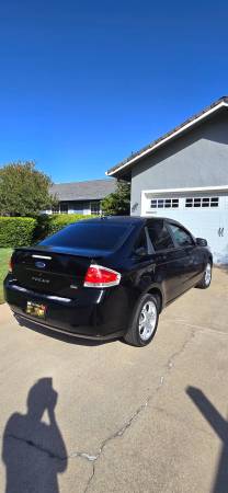 2009 Ford Focus SES 2dr Coupe Manual — photo 3