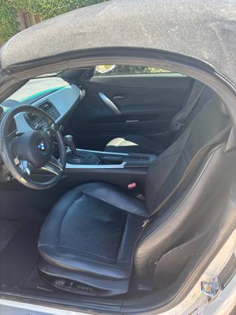 2008 BMW Z4 0i — photo 8
