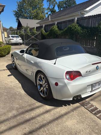 2008 BMW Z4 0i — photo 2
