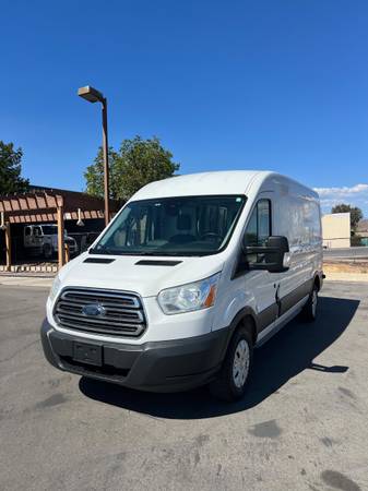 2015 Ford Transit 250 Base Low Roof Cargo Van 130 in. WB Automatic — photo 1