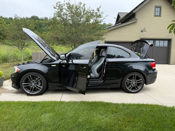2012 BMW 135i Dual — photo 1