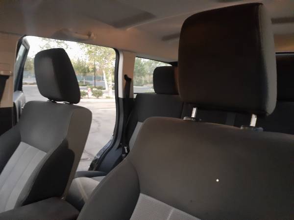 2008 Dodge Nitro SXT 4dr 4x4 Manual — photo 8