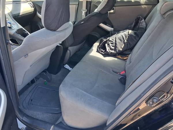 2012 Toyota Prius Two 5dr Hatchback CVT — photo 7