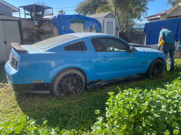 2006 Ford Mustang GT 2dr Coupe Manual — photo 5