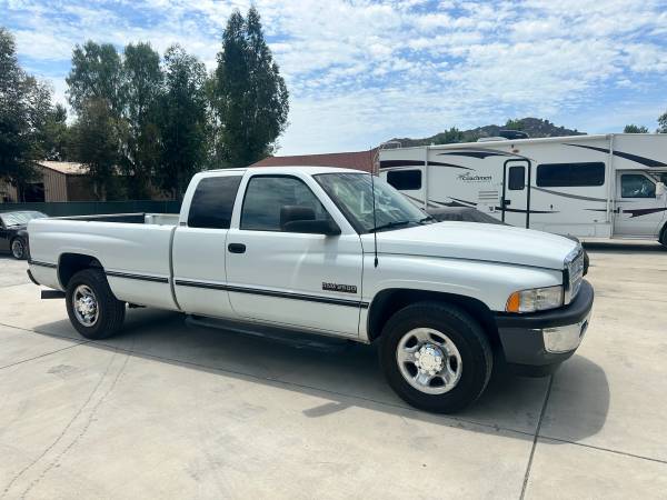 1997 Dodge RAM 2500 Base 2dr ST Extended Cab LB — photo 1