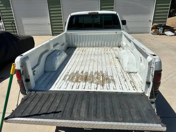 1997 Dodge RAM 2500 Base 2dr ST Extended Cab LB — photo 6