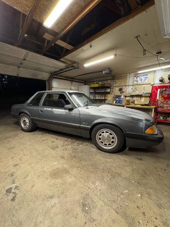 1988 Ford Mustang LX 2dr Coupe — photo 1