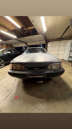 1988 Ford Mustang LX 2dr Coupe — photo 2