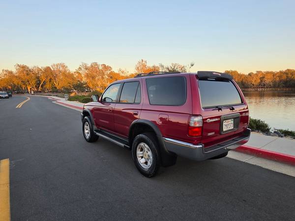 1999 Toyota 4runner SR5 V6 4dr 4x4 Automatic — photo 6