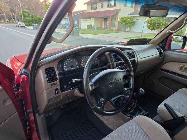 1999 Toyota 4runner SR5 V6 4dr 4x4 Automatic — photo 12