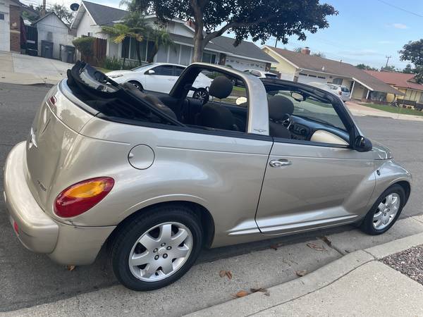 2005 Chrysler PT Cruiser GT 2dr Convertible Manual — photo 2