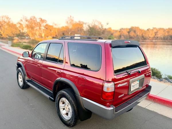 1999 Toyota 4runner SR5 V6 4dr 4x4 Automatic — photo 3