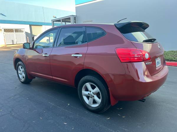 2010 Nissan Rogue S — photo 11