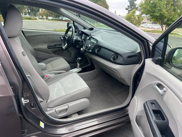 2013 Honda Insight EX — photo 10