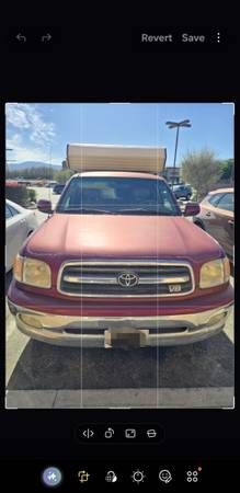 2000 Toyota Tundra SR5 V8 2dr 4x4 Regular Cab 8 ft. box Automatic — photo 3