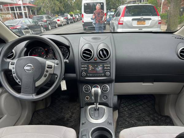 2015 Nissan Rogue Select S — photo 10