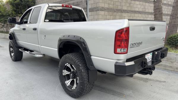 2003 Dodge RAM 2500 ST 4x4 Quad Cab 140.5 in. WB Manual — photo 6