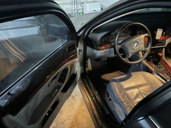 2003 BMW 530i Siver — photo 9