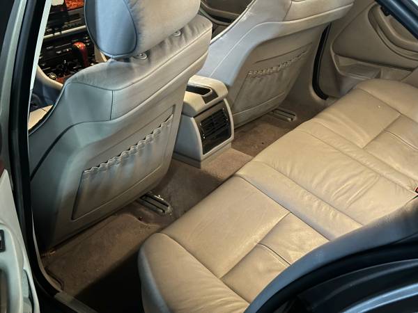 2003 BMW 530i Siver — photo 8