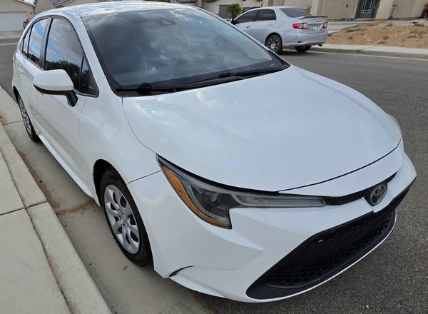2021 Toyota Corolla SE — photo 3
