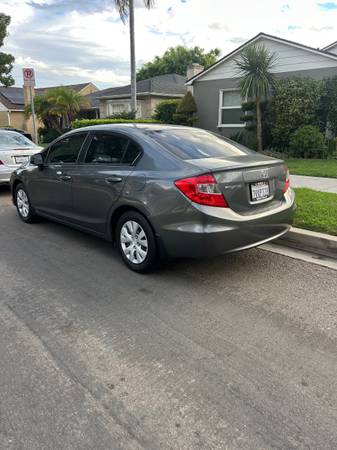 2012 Honda Civic LX 2dr Coupe Automatic — photo 3