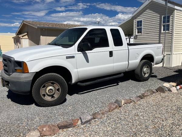 2005 Ford F 250 XL 4x4 SD Super Cab 142 in. WB Manual — photo 2
