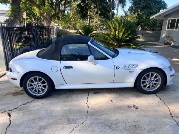 2000 BMW Z3 Convertable — photo 3