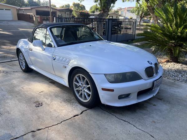 2000 BMW Z3 Convertable — photo 1