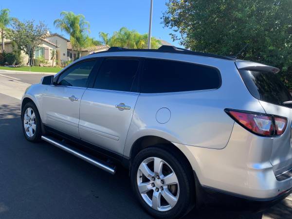 2017 Chevrolet Traverse LS All-wheel Drive Automatic — photo 9