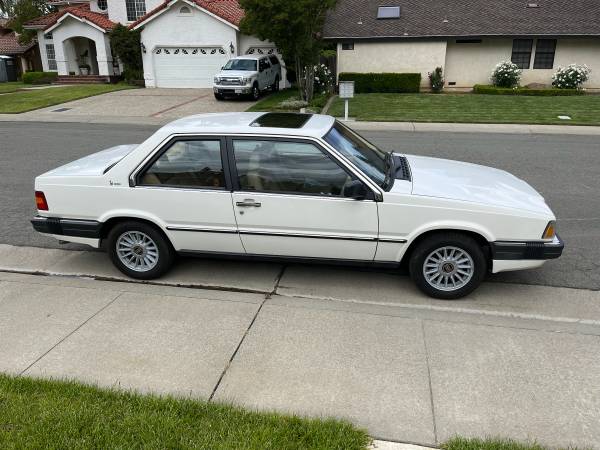 1987 Volvo 780 GLE 2dr Coupe — photo 2