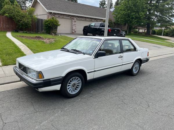 1987 Volvo 780 GLE 2dr Coupe — photo 4