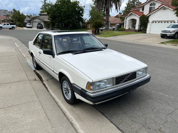 1987 Volvo 780 GLE 2dr Coupe — photo 1