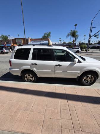 2003 Honda Pilot LX 4dr 4x4 Sport Utility Automatic — photo 3
