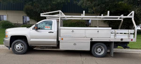2016 Chevrolet Silverado 3500hd WT — photo 2
