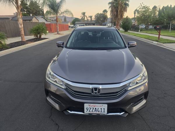 2017 Honda Accord EX-L V6 4dr Sedan Automatic — photo 1