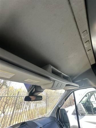 2017 Ford Transit 250 Base Low Roof Cargo Van 129.9 in. WB Automatic — photo 12